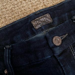 MOTHER The Looker. Wash Forever and a Day. Size 27